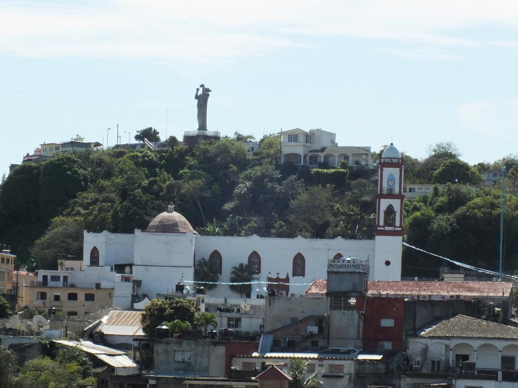 Hotel Blanch Papantla de Olarte Buitenkant foto